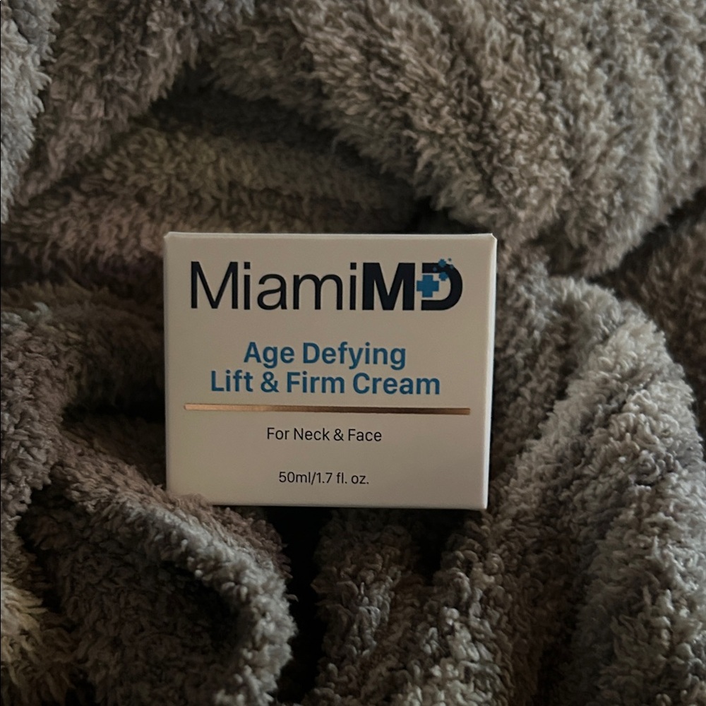NIB MiamiMD Age Defying Lift & Firm Cream